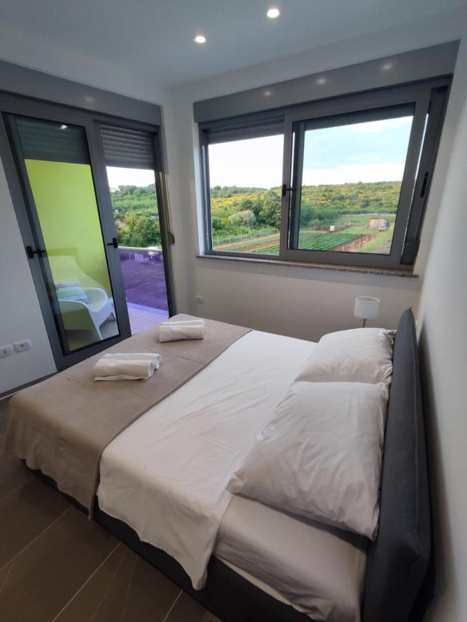 Apartment Hana Замбратия Экстерьер фото