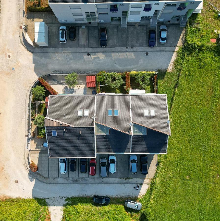 Apartment Hana Замбратия Экстерьер фото