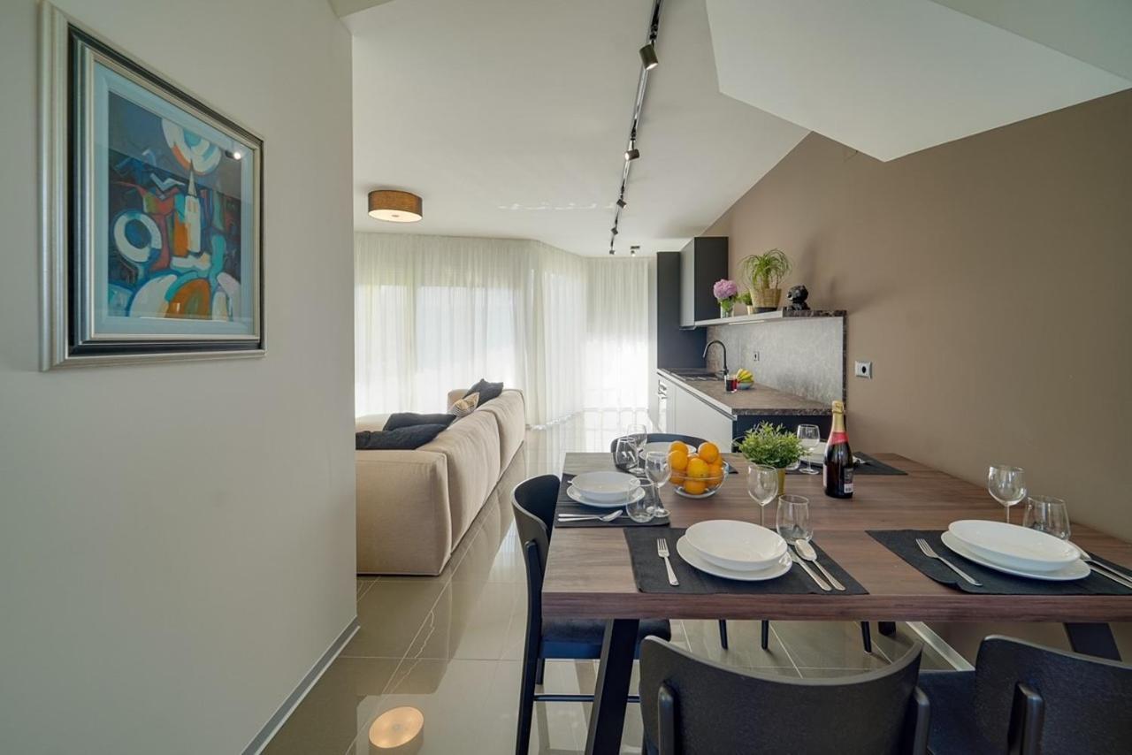 Apartment Hana Замбратия Экстерьер фото